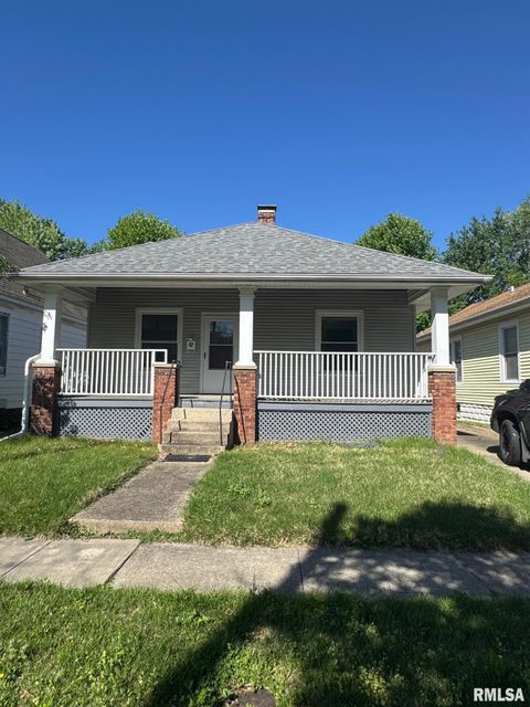 Photo of 329 S PARK Avenue, Springfield, IL 62704 (MLS # CA1043287)