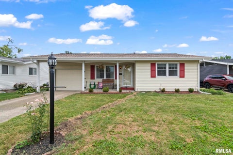 Homes For Sale - 1828 N Wolfe Street<br/> Sangamon County, Springfield, IL 62702