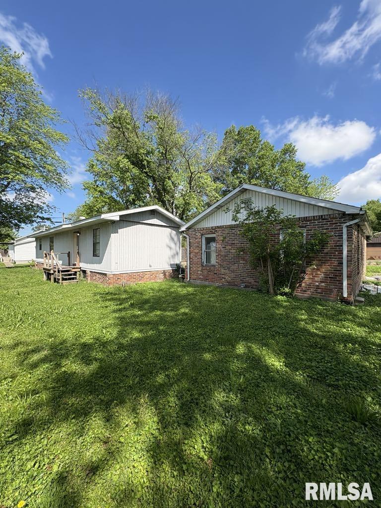406 Church Street, Christopher, Illinois image 1