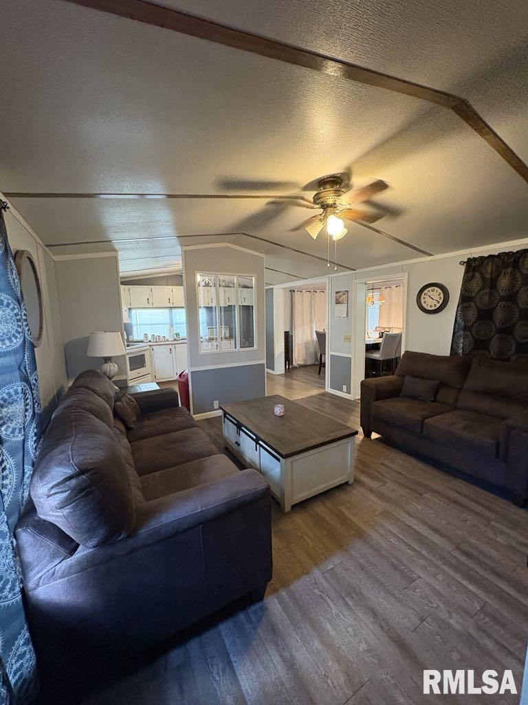 406 Church Street, Christopher, Illinois image 7