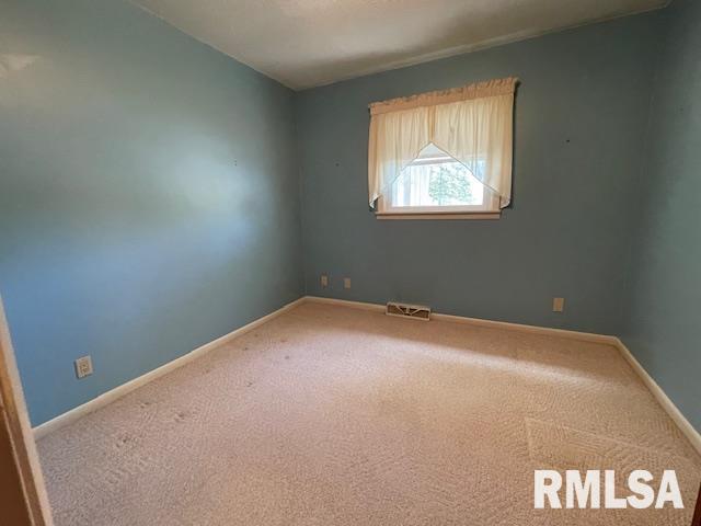 1137 Debbie Lane, Macomb, Illinois image 18