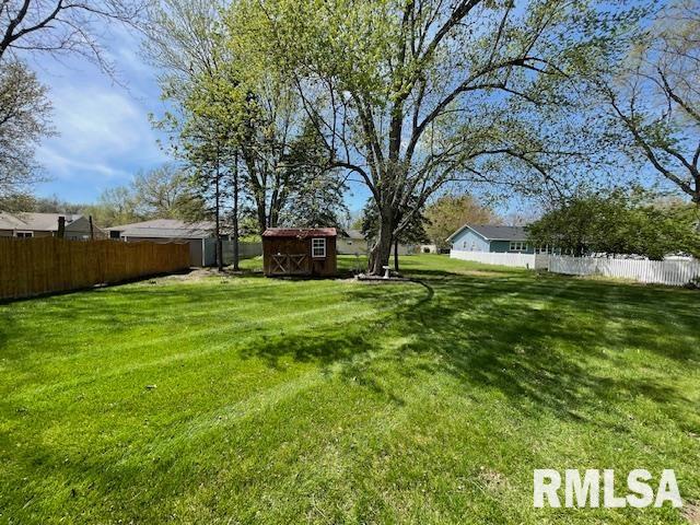 1137 Debbie Lane, Macomb, Illinois image 33