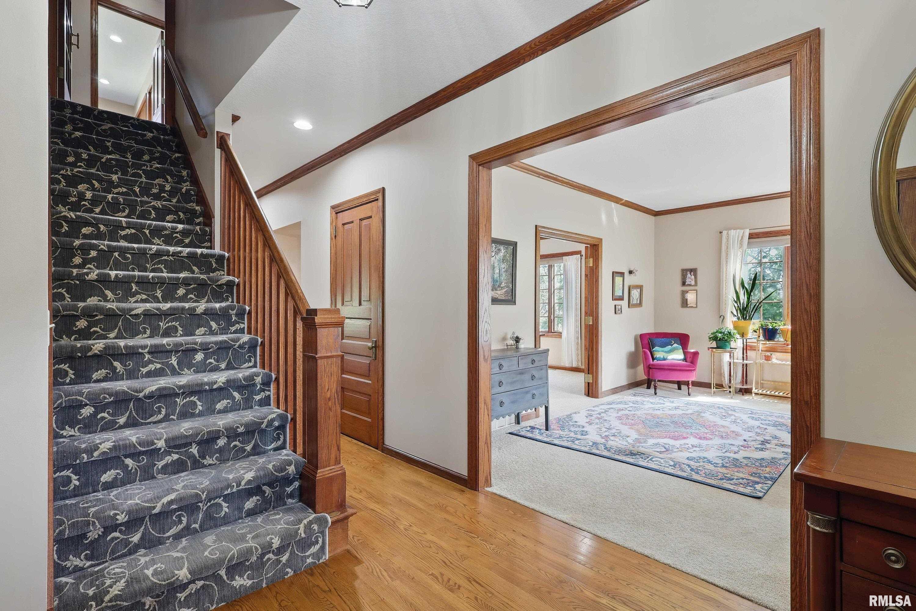 5544 Charter Oaks Drive, Bettendorf, Iowa image 13