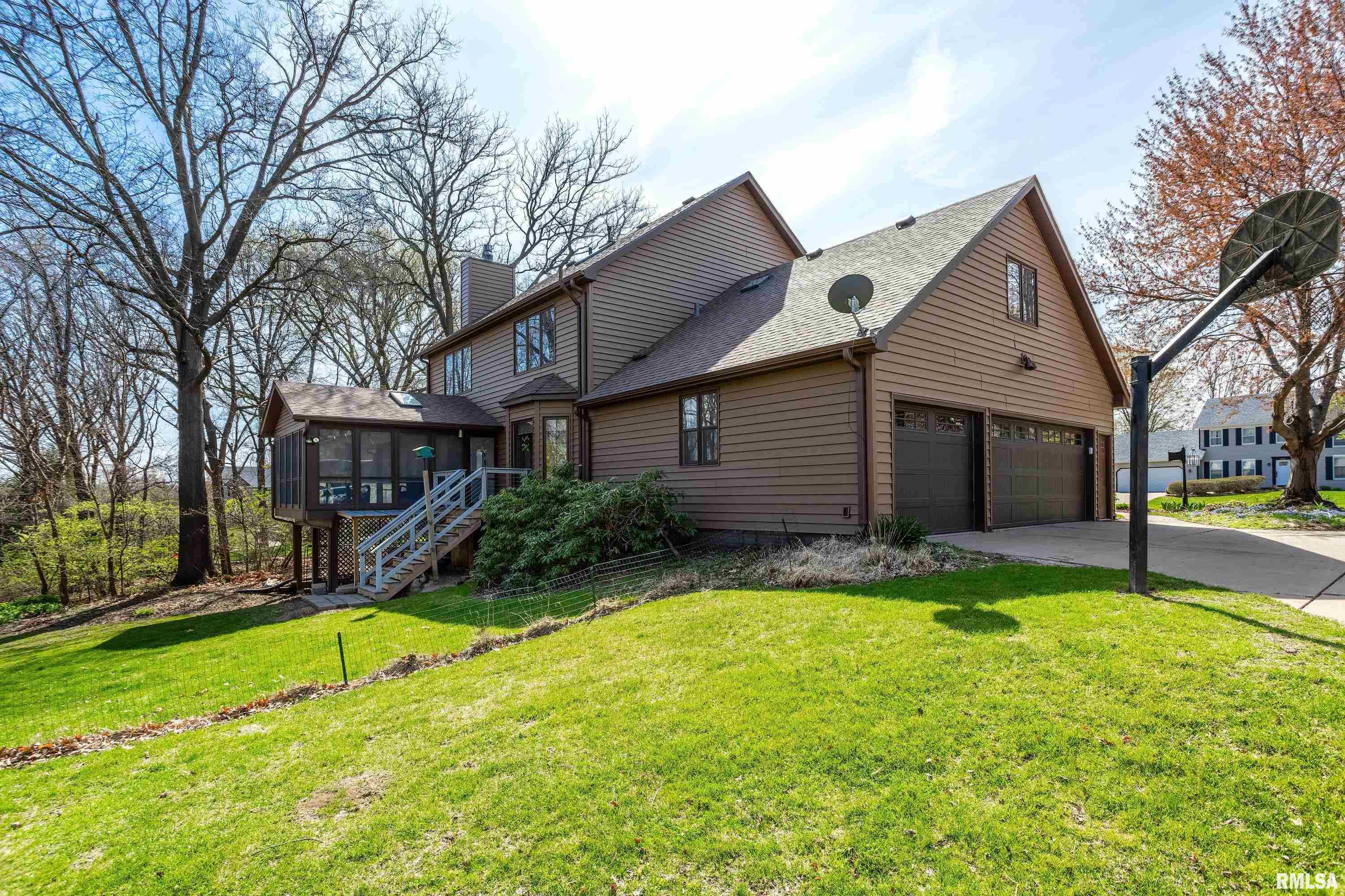 5544 Charter Oaks Drive, Bettendorf, Iowa image 48