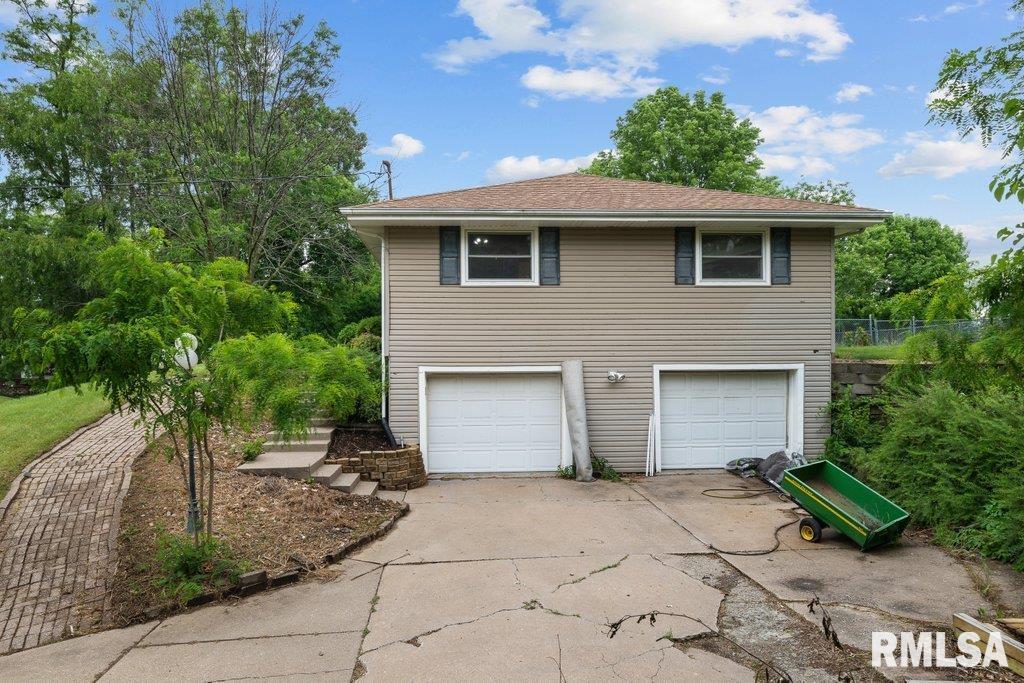 8421 55th Street, Coal Valley, Illinois image 24