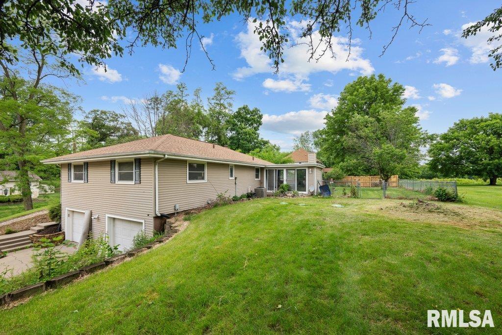8421 55th Street, Coal Valley, Illinois image 25