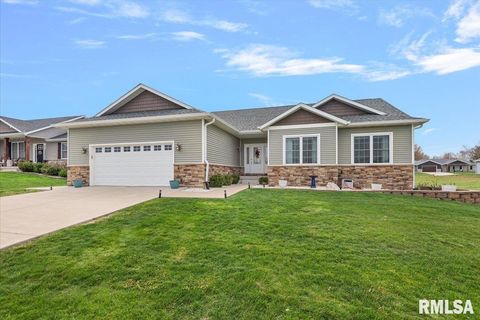 Photo of 47 Plover Drive, Chatham, IL 62629 (MLS # CA1042892)