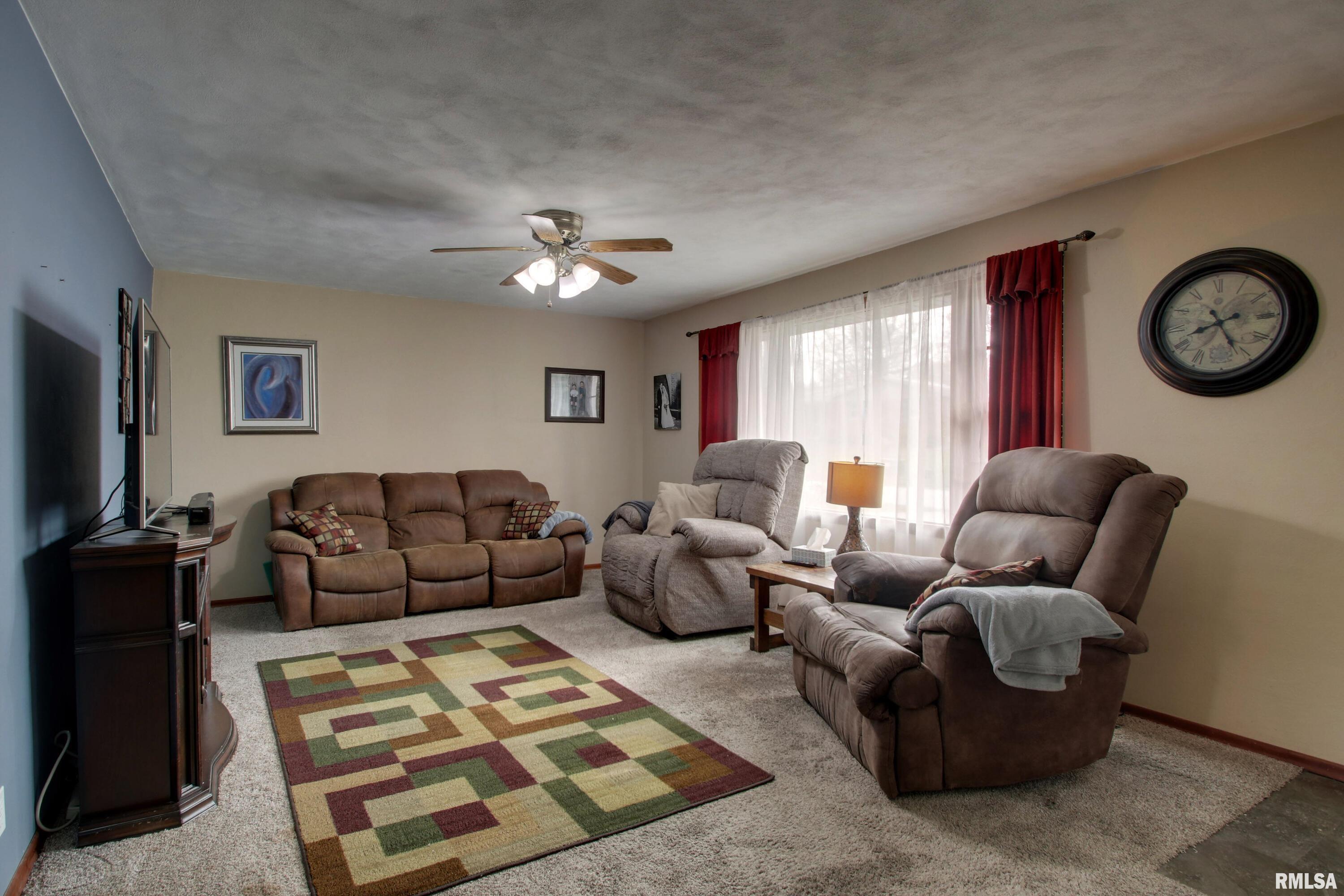 1530 Curtis Creek Drive, Quincy, Illinois image 4