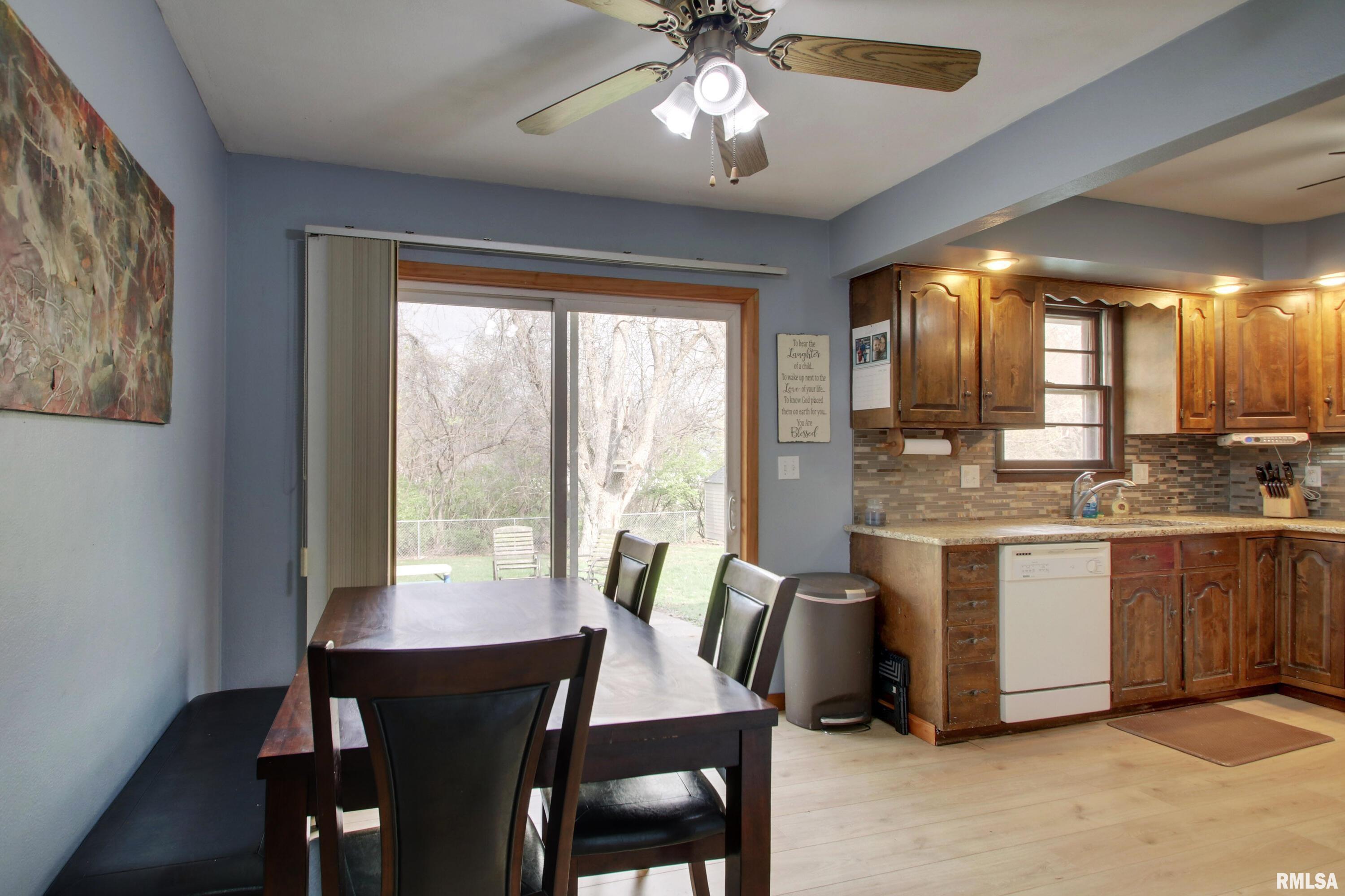 1530 Curtis Creek Drive, Quincy, Illinois image 7