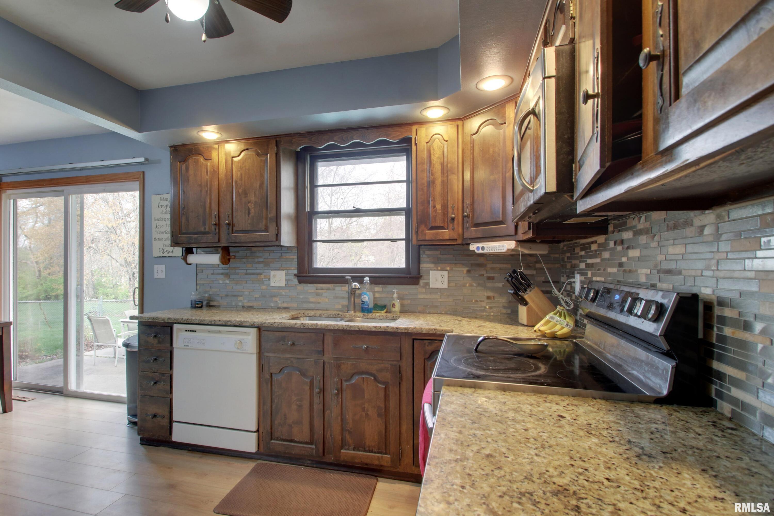 1530 Curtis Creek Drive, Quincy, Illinois image 11