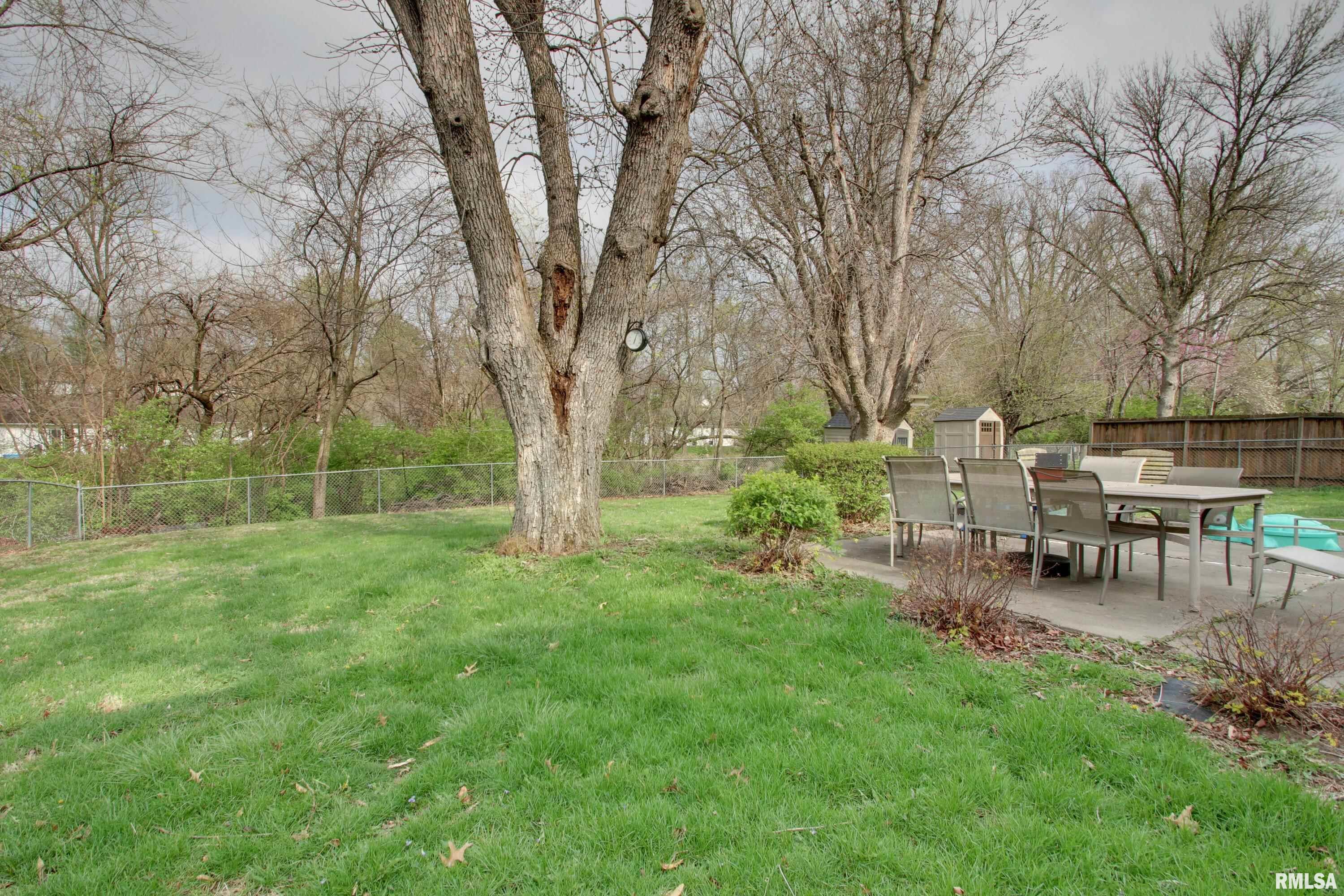 1530 Curtis Creek Drive, Quincy, Illinois image 3