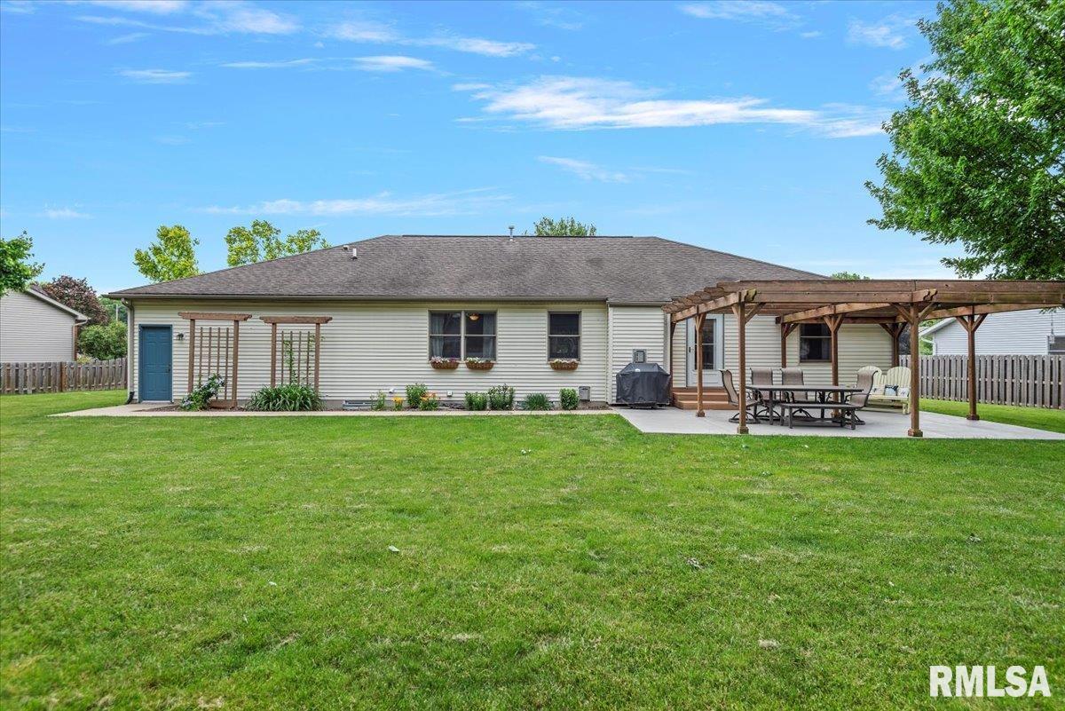 6723 Phlox Drive, Springfield, Illinois image 49