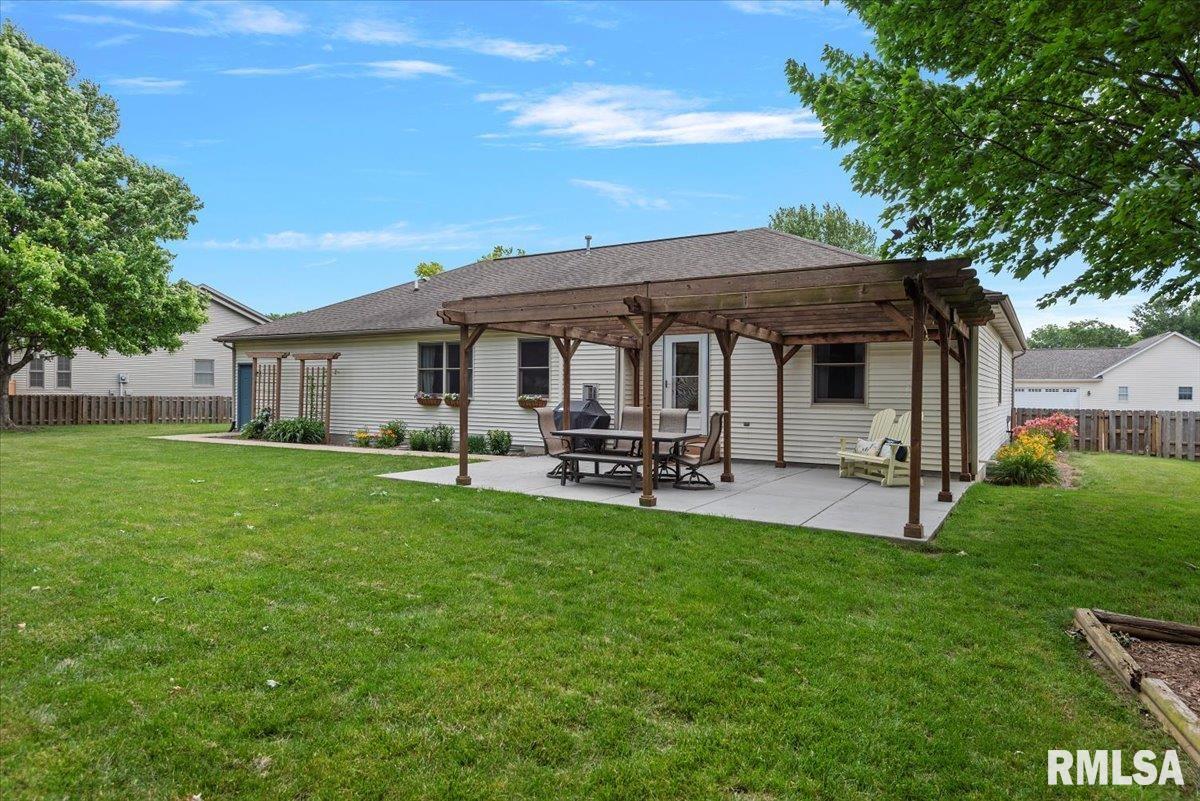 6723 Phlox Drive, Springfield, Illinois image 48