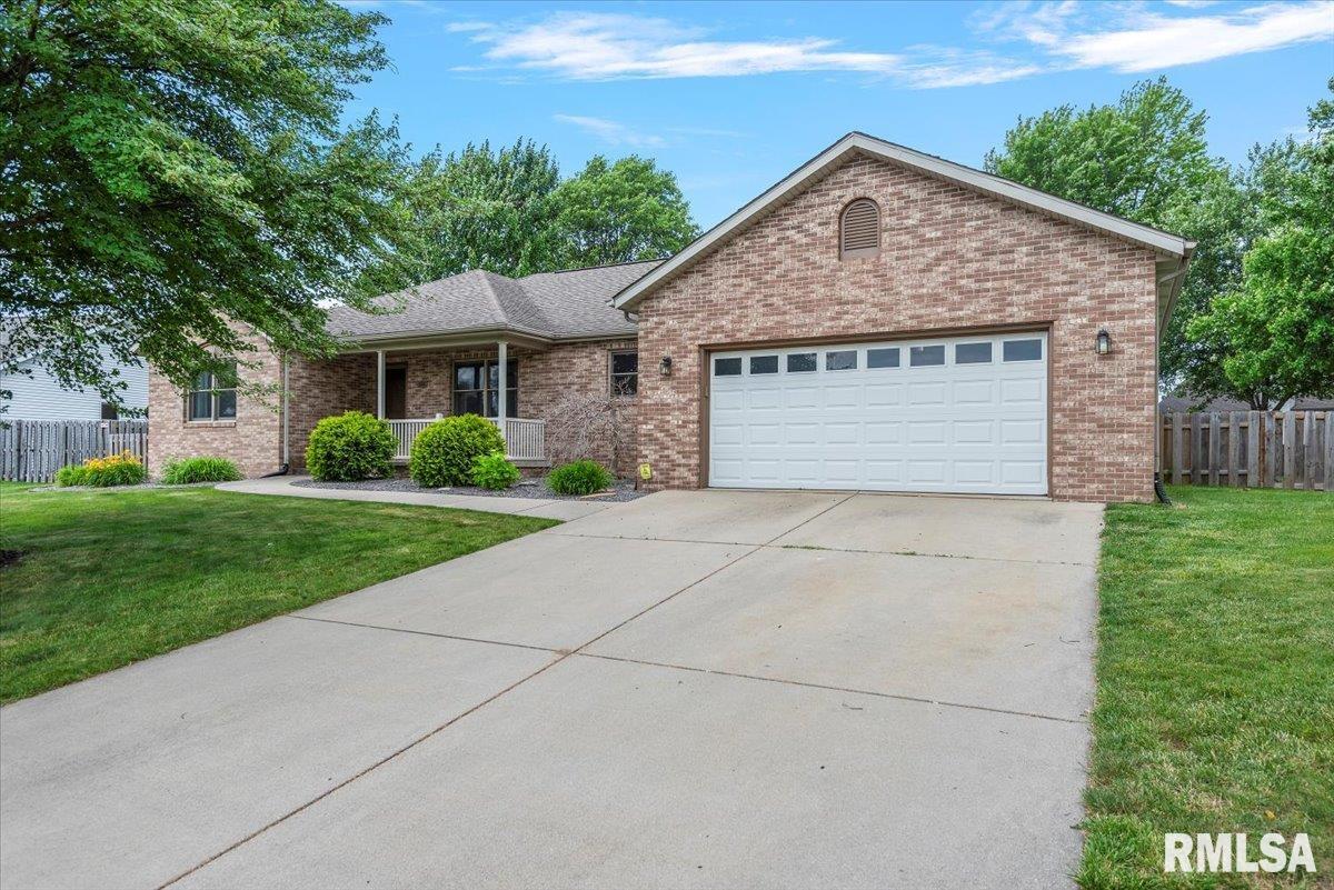 6723 Phlox Drive, Springfield, Illinois image 3