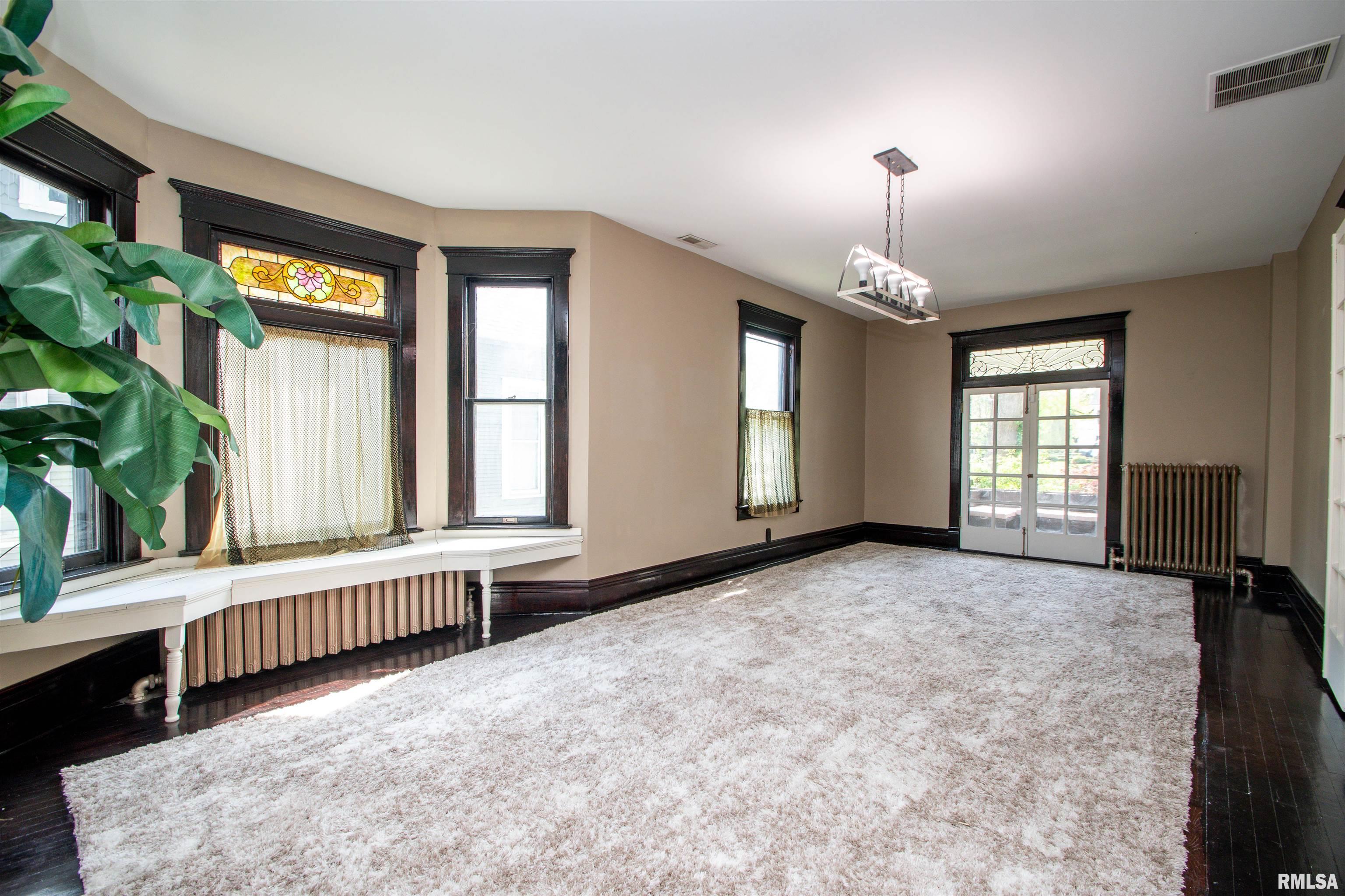 1635 W Moss Avenue, Peoria, Illinois image 22