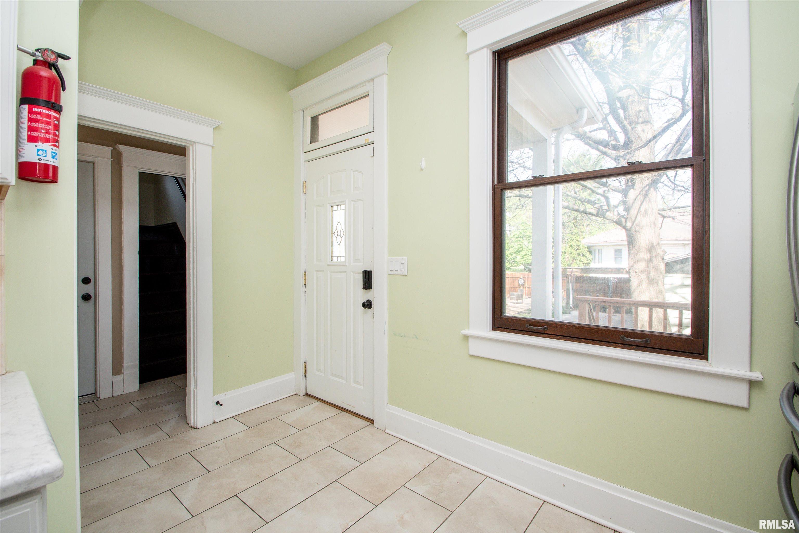 1635 W Moss Avenue, Peoria, Illinois image 39