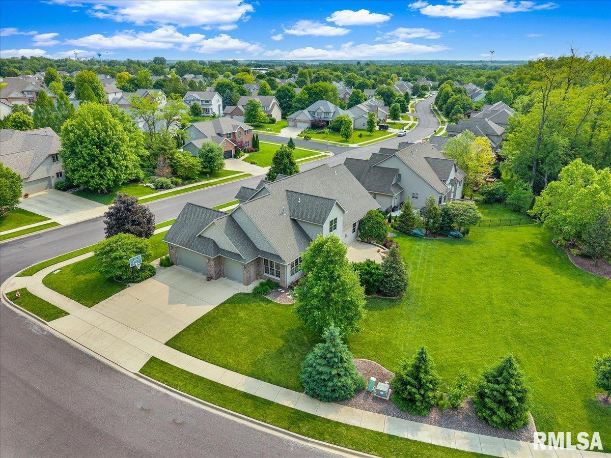 722 W Copperfield Drive, Dunlap, Illinois image 49