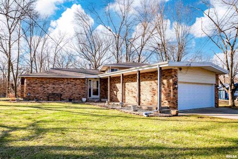 Homes For Sale - 107 Brookwood Court<br/> Tazewell County, Washington, IL 61571