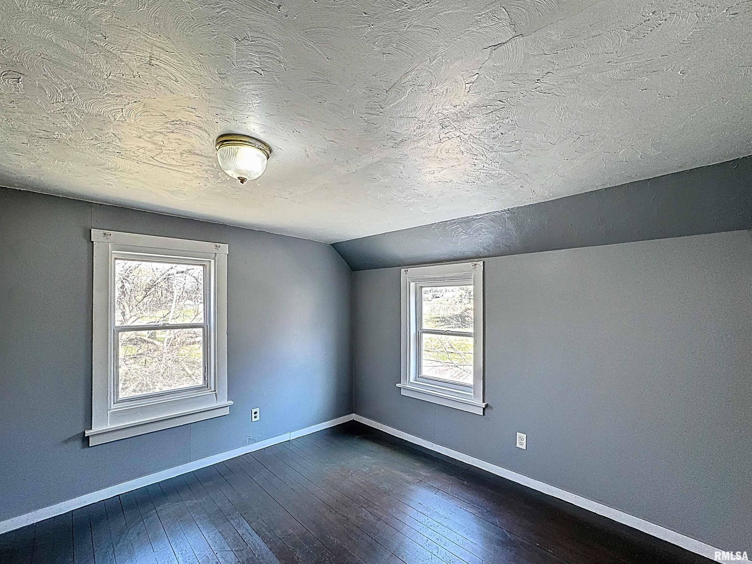 2750 12th Street, Rock Island, Illinois image 14