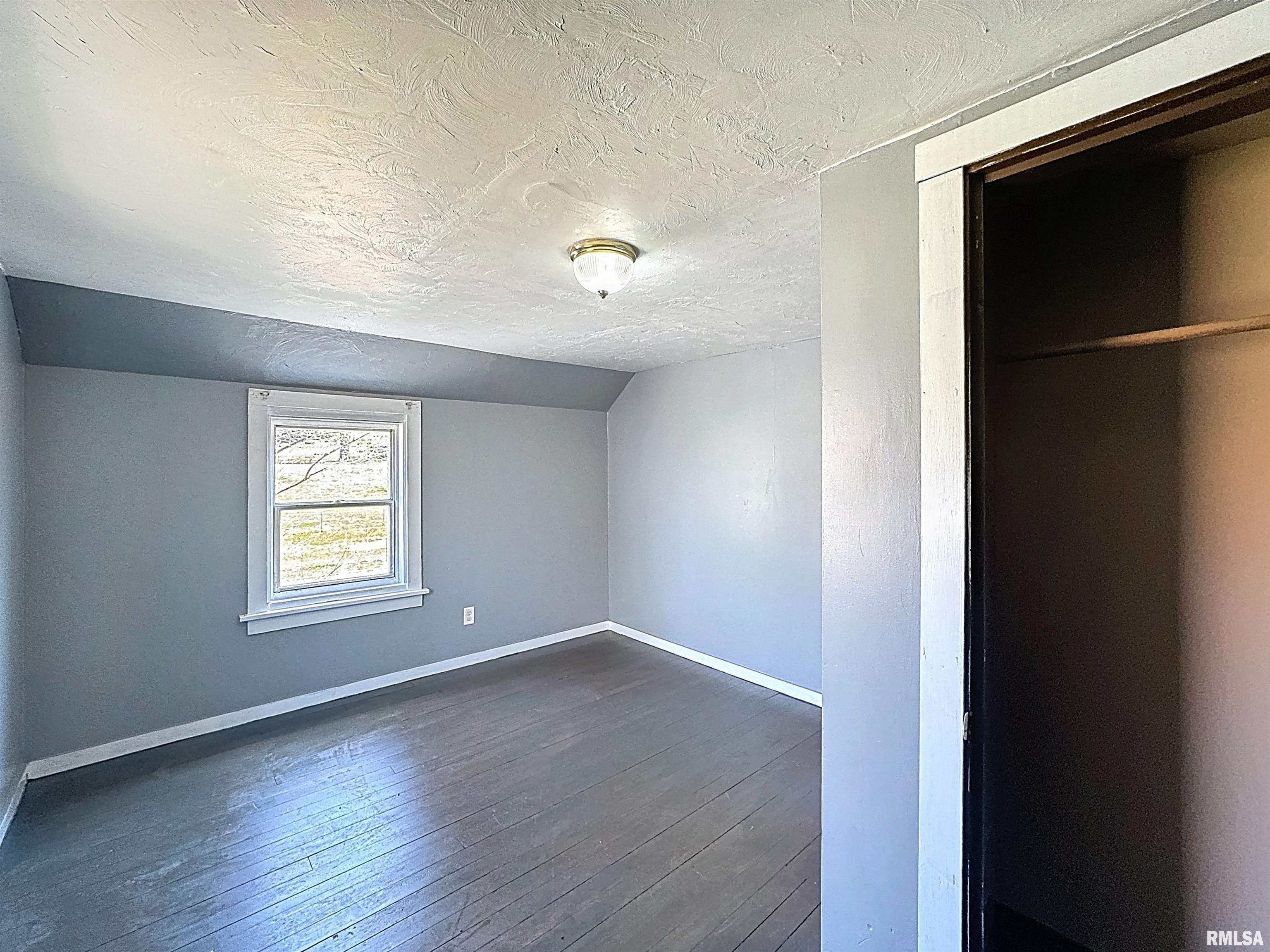 2750 12th Street, Rock Island, Illinois image 17