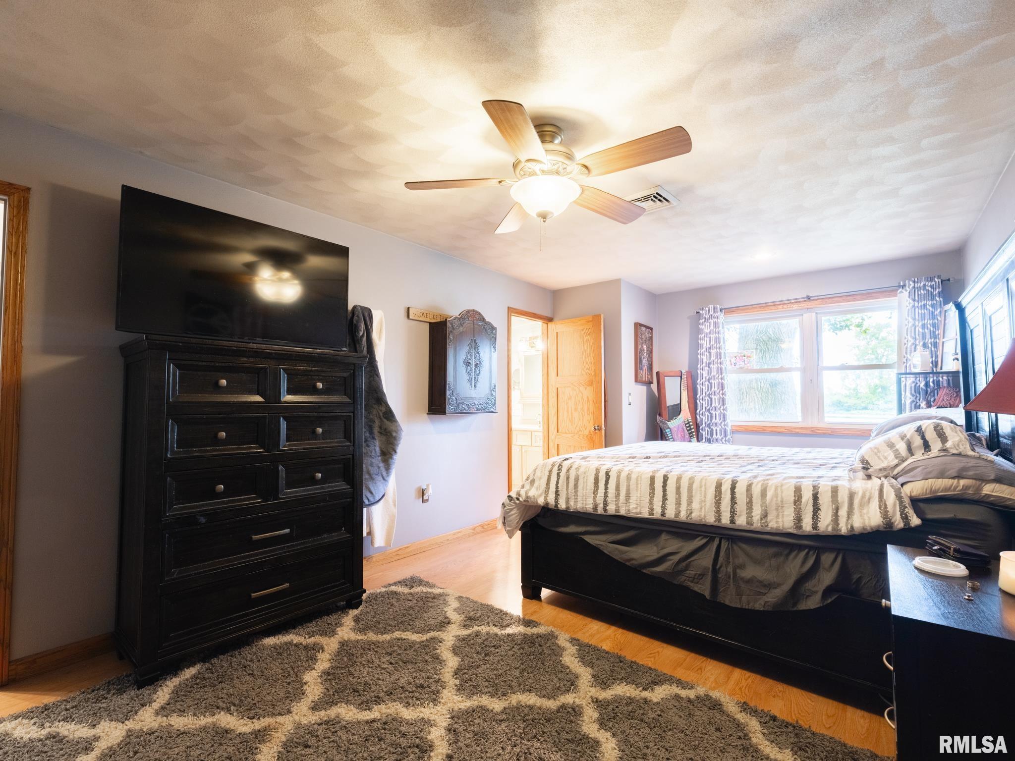 6394 Macs Road, Manito, Illinois image 18
