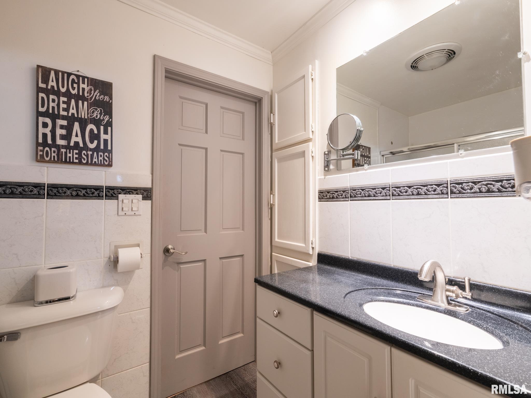 6394 Macs Road, Manito, Illinois image 21