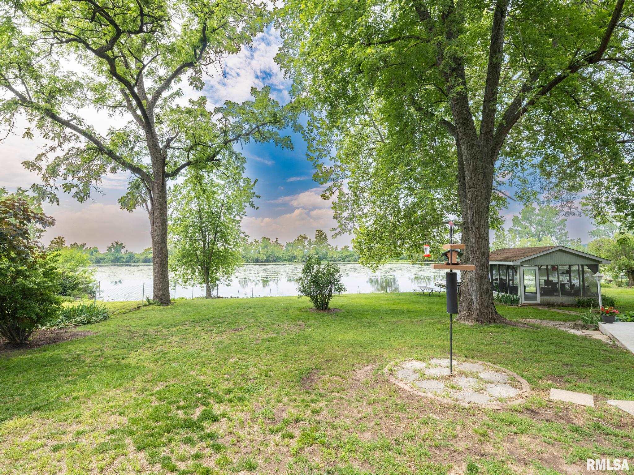 6394 Macs Road, Manito, Illinois image 27