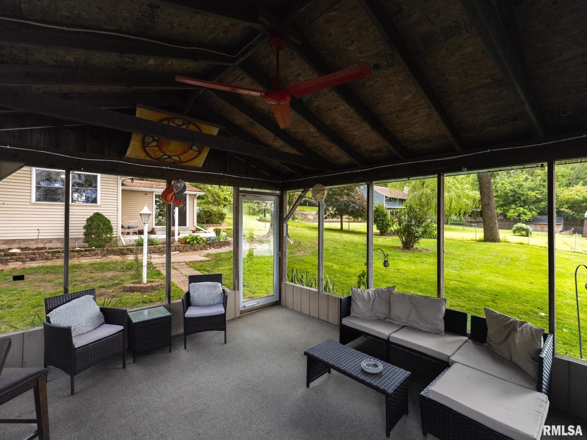 6394 Macs Road, Manito, Illinois image 25