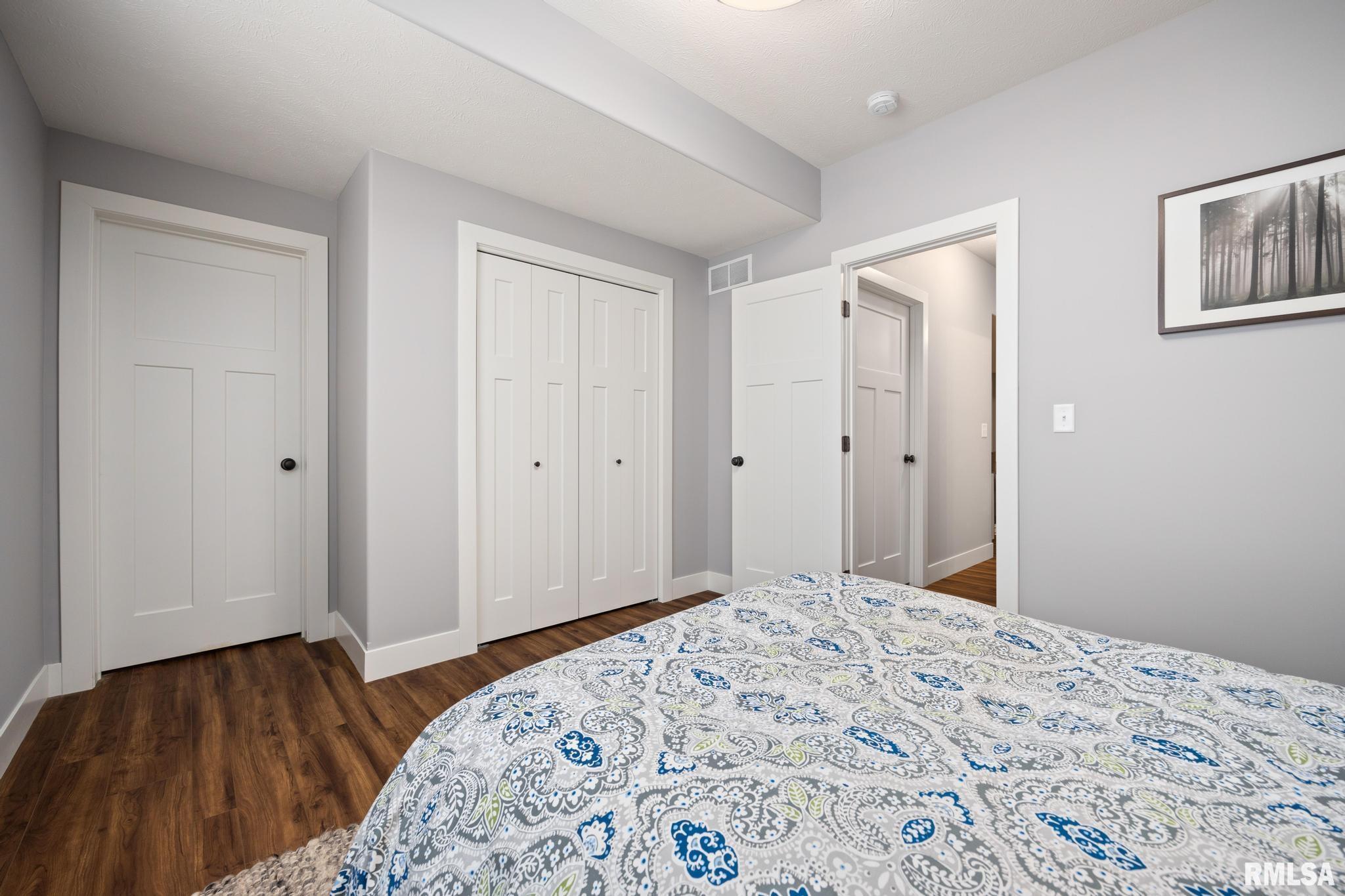 11414 N Joseph Street, Dunlap, Illinois image 37
