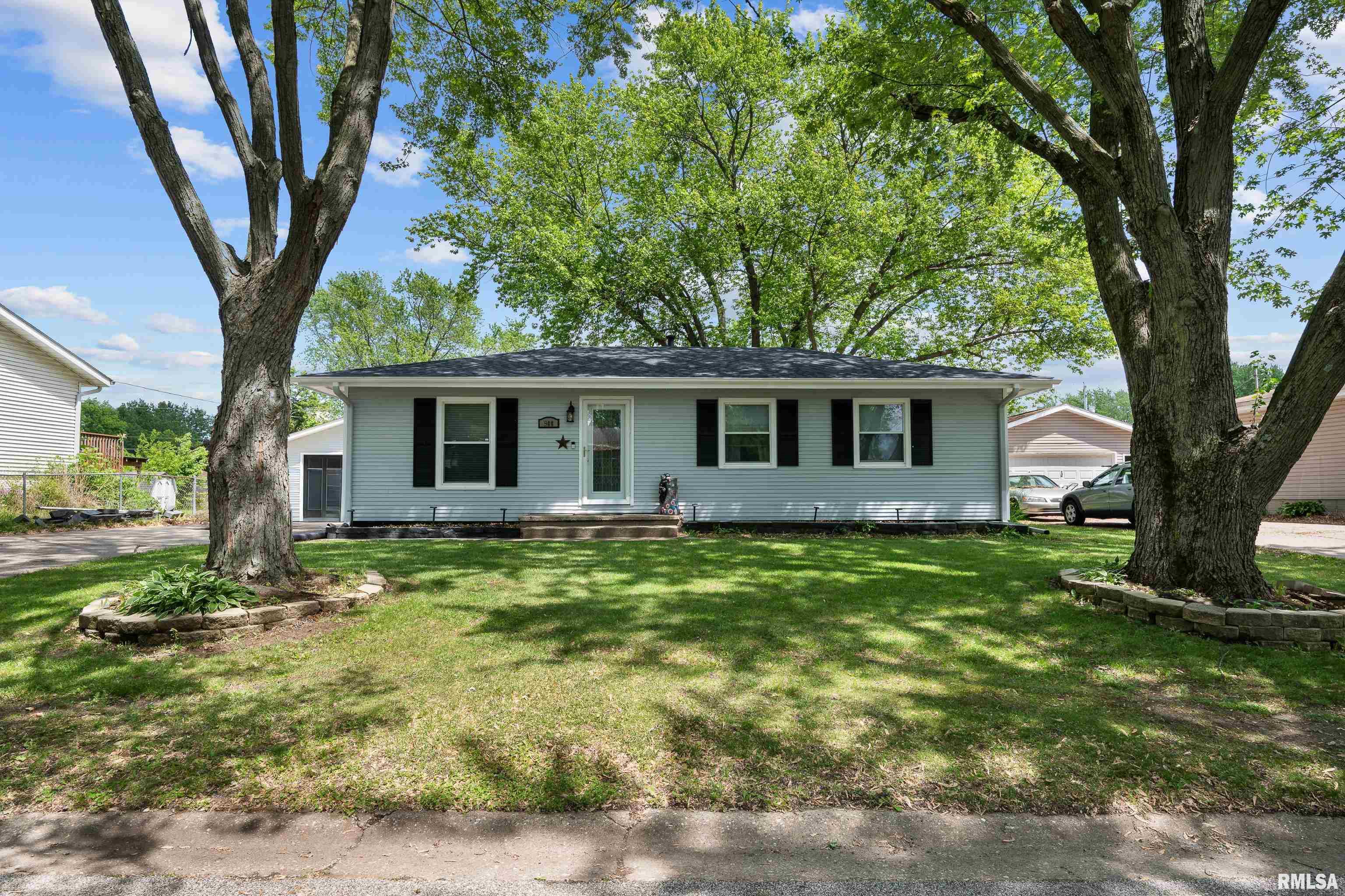 908 16th Street, Rapids City, Illinois image 1