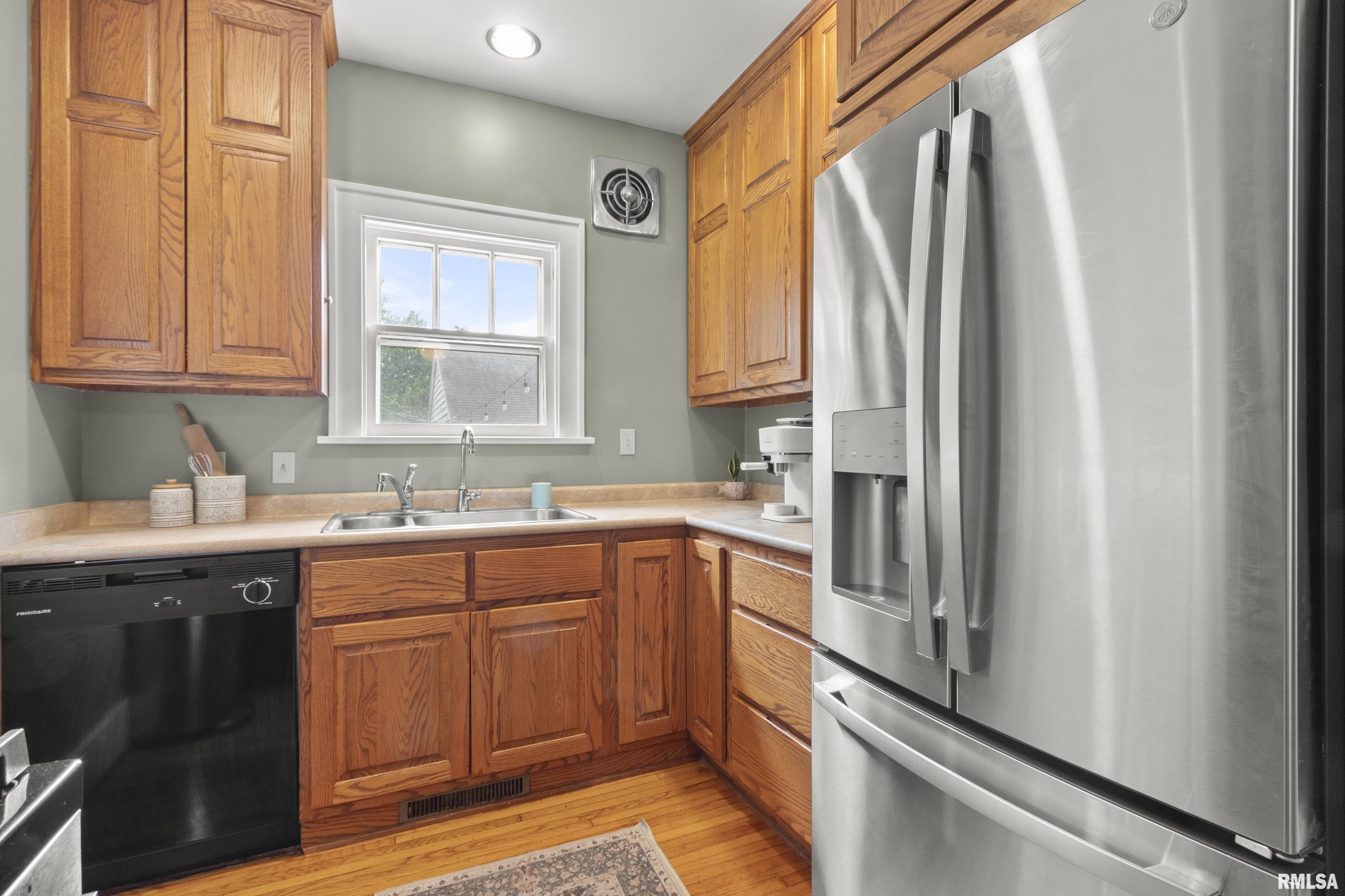 1512 W Parkside Drive, Peoria, Illinois image 15