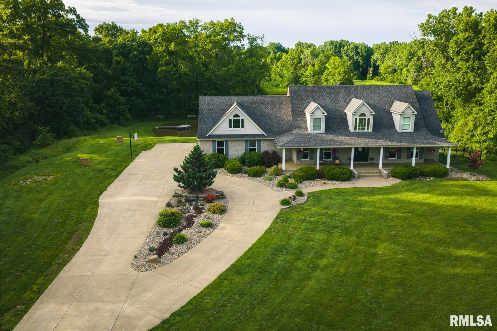 Photo 1 of 100 — 12481 TIMBER RIDGE Lane, Godfrey, IL 62035
