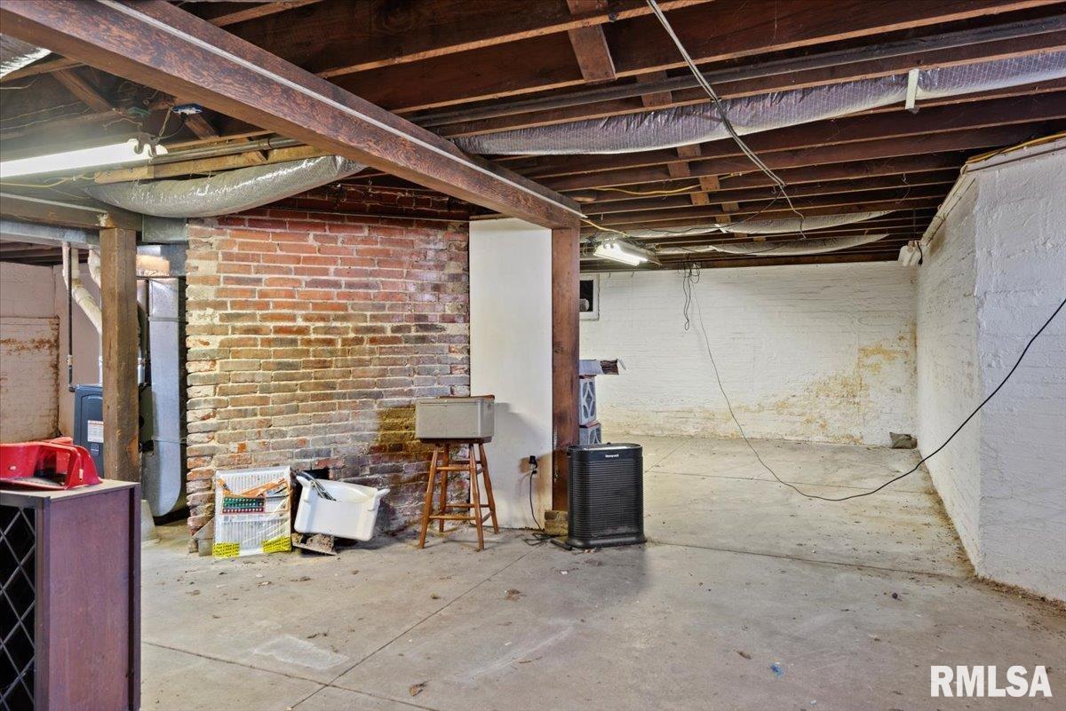 603 E Hauser Street, Litchfield, Illinois image 31