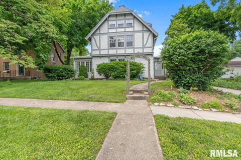 Homes For Sale - 1325 S Bates Avenue<br/> Springfield, IL 62704