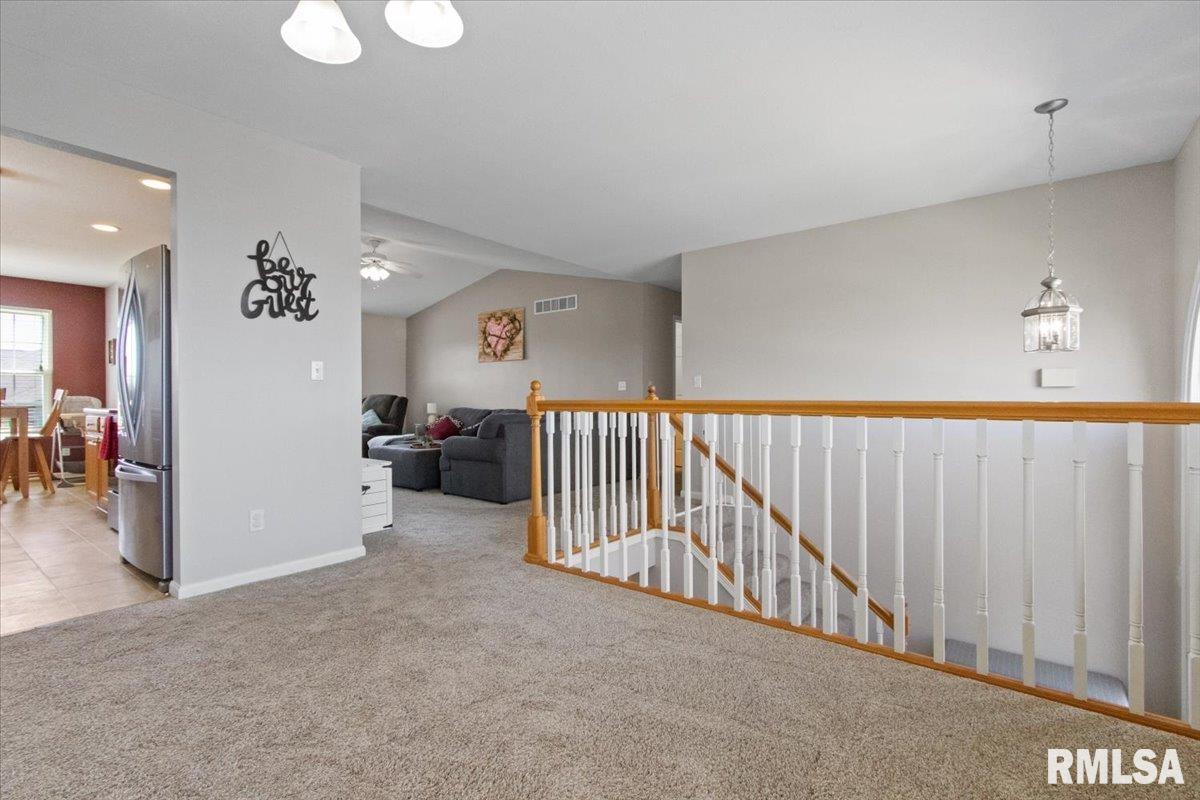1206 White Horse Trail, Metamora, Illinois image 10
