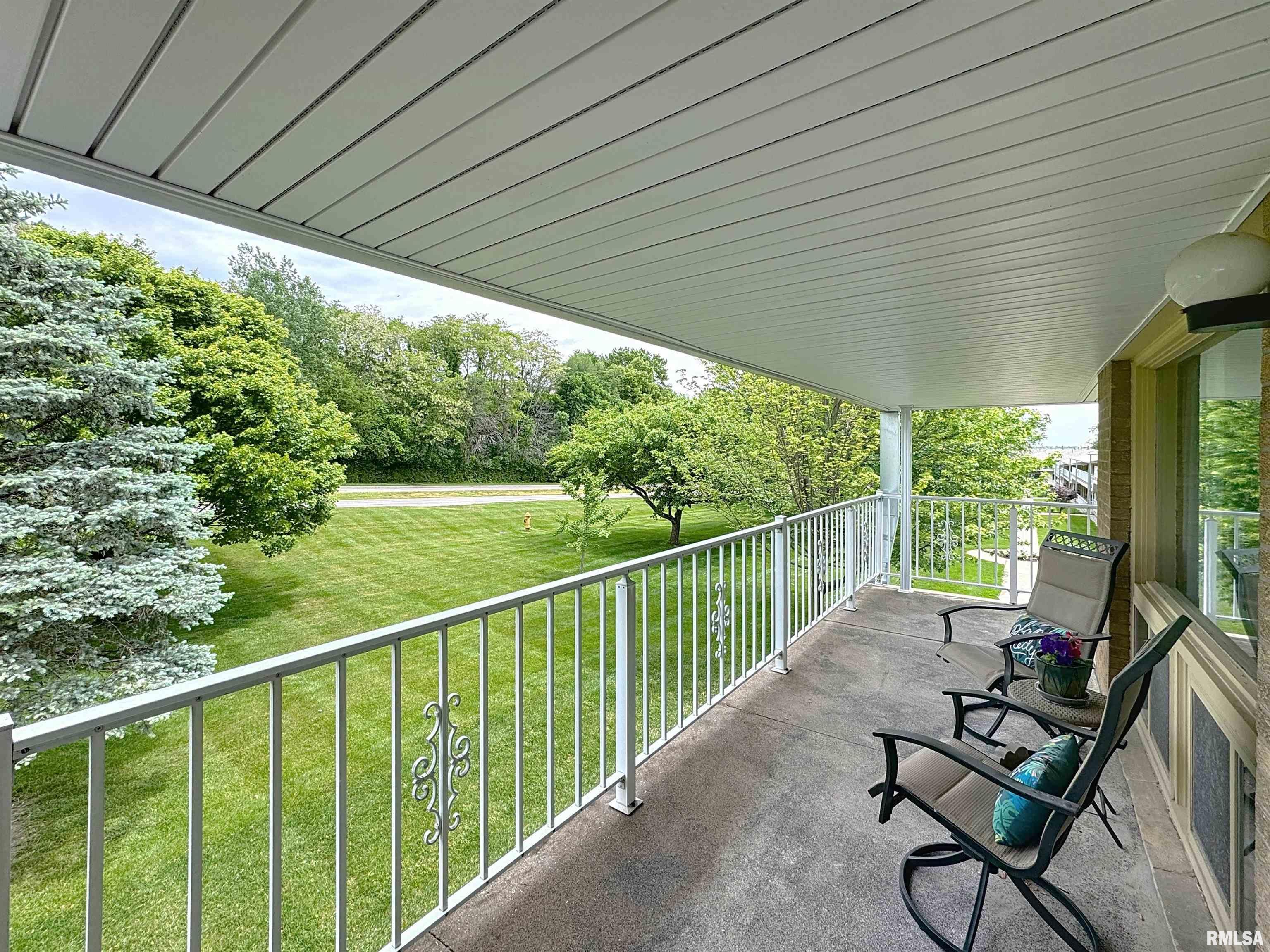 1104 Kimberly Road #1110, Bettendorf, Iowa image 4