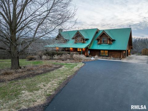 Homes For Sale - 31982 Sheldons Grove Road<br/> Browning, IL 62624