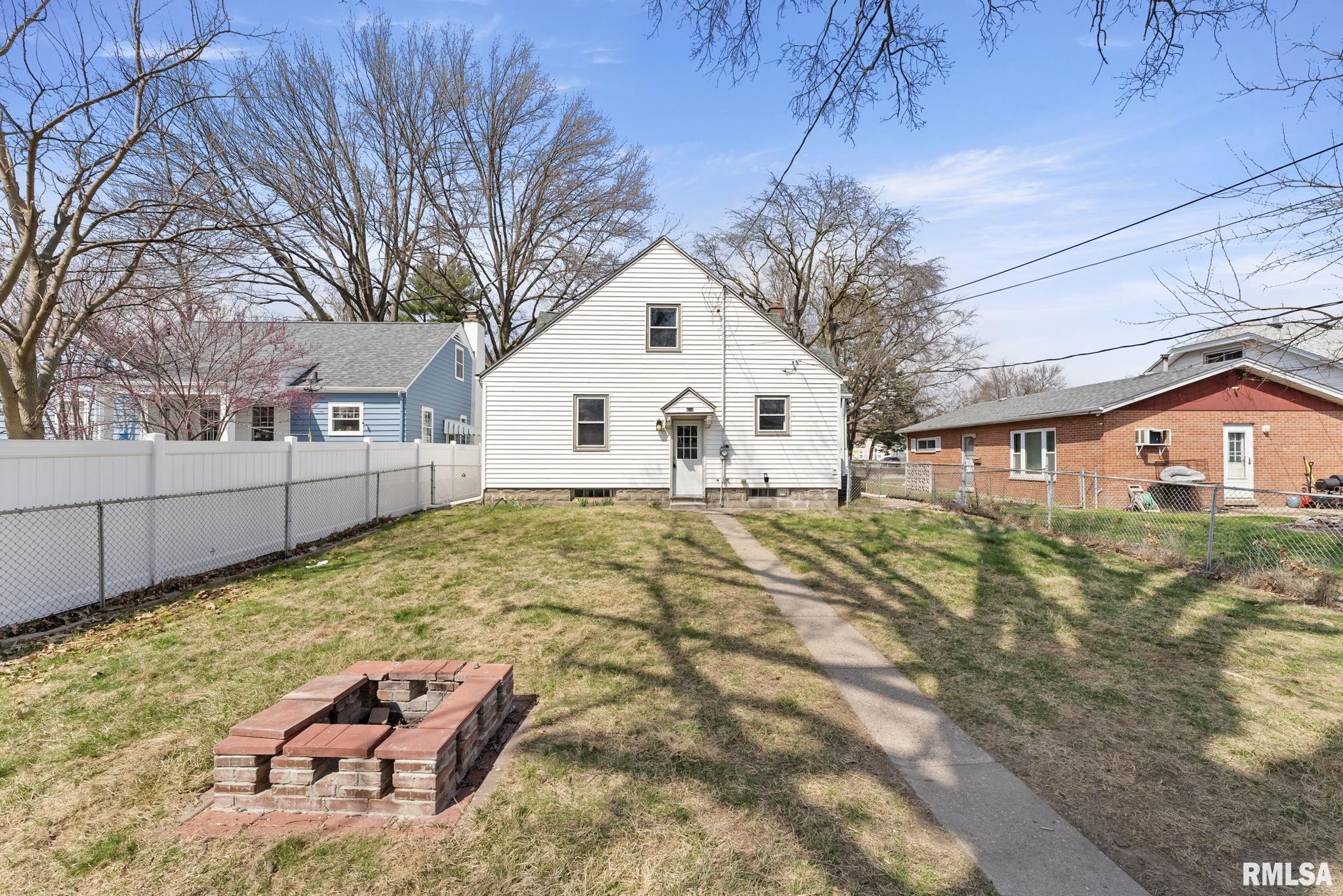 2615 E Locust Street, Davenport, Iowa image 27