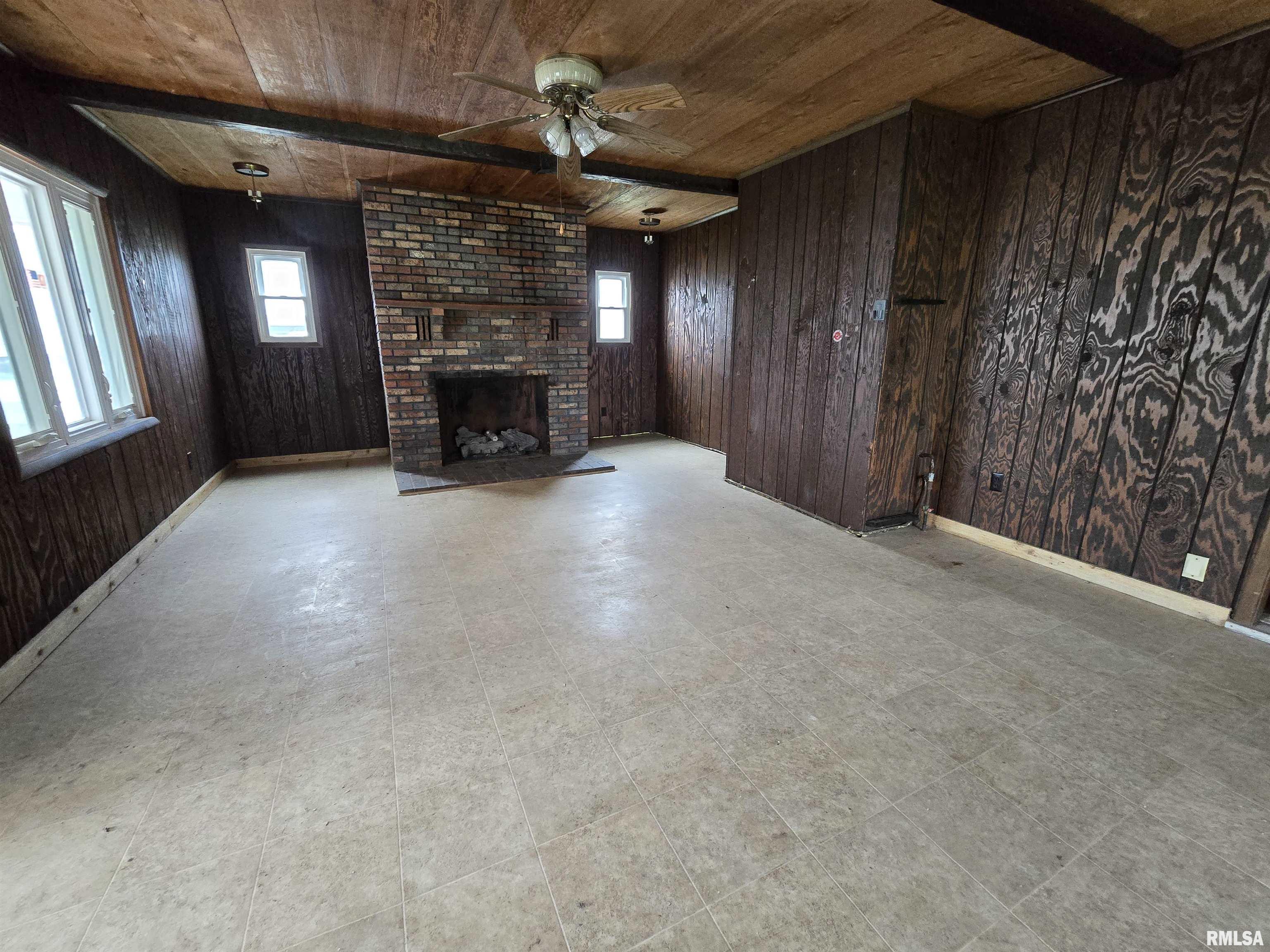 278 E Jackson Street, Ashley, Illinois image 7