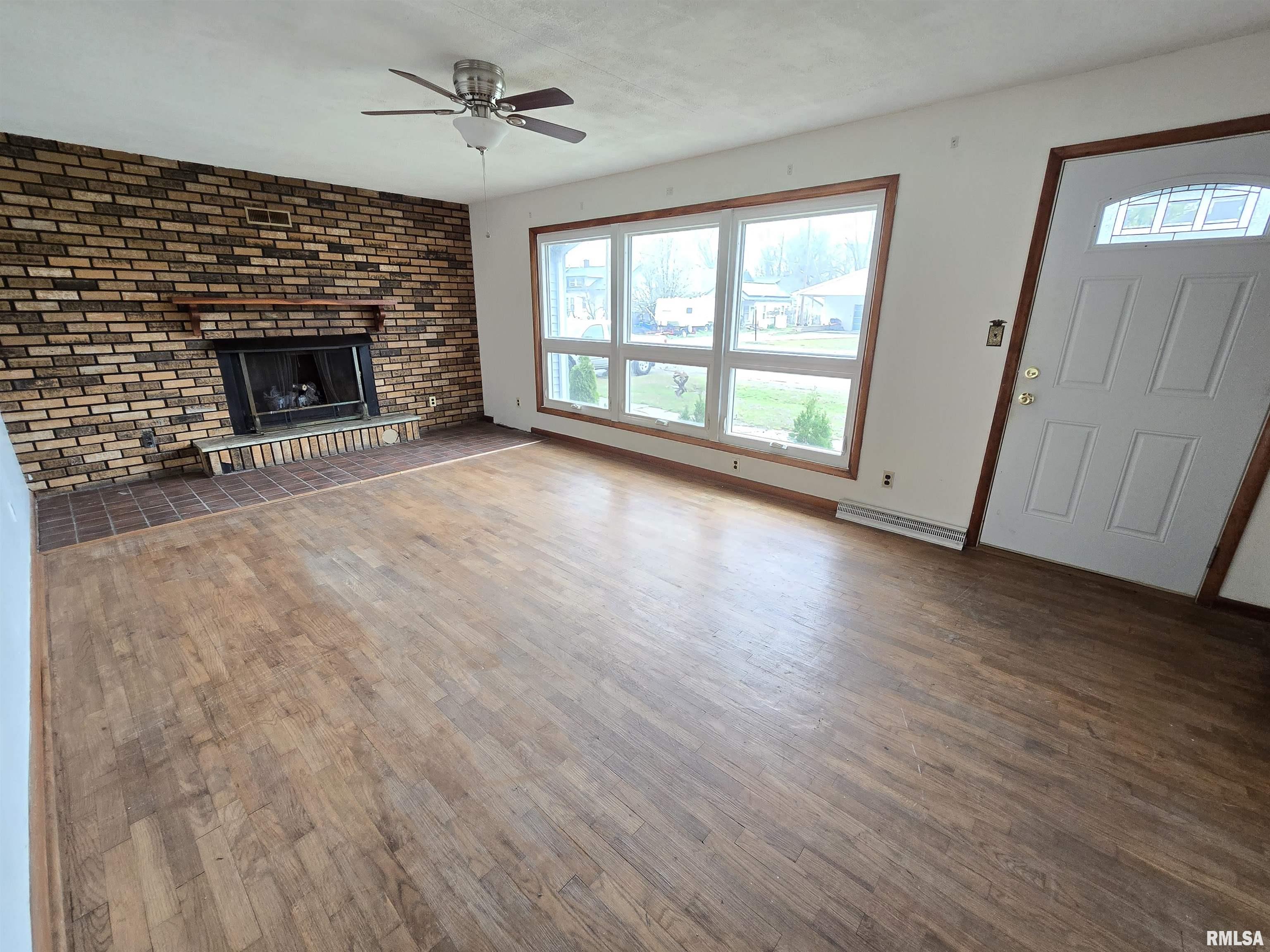 278 E Jackson Street, Ashley, Illinois image 5