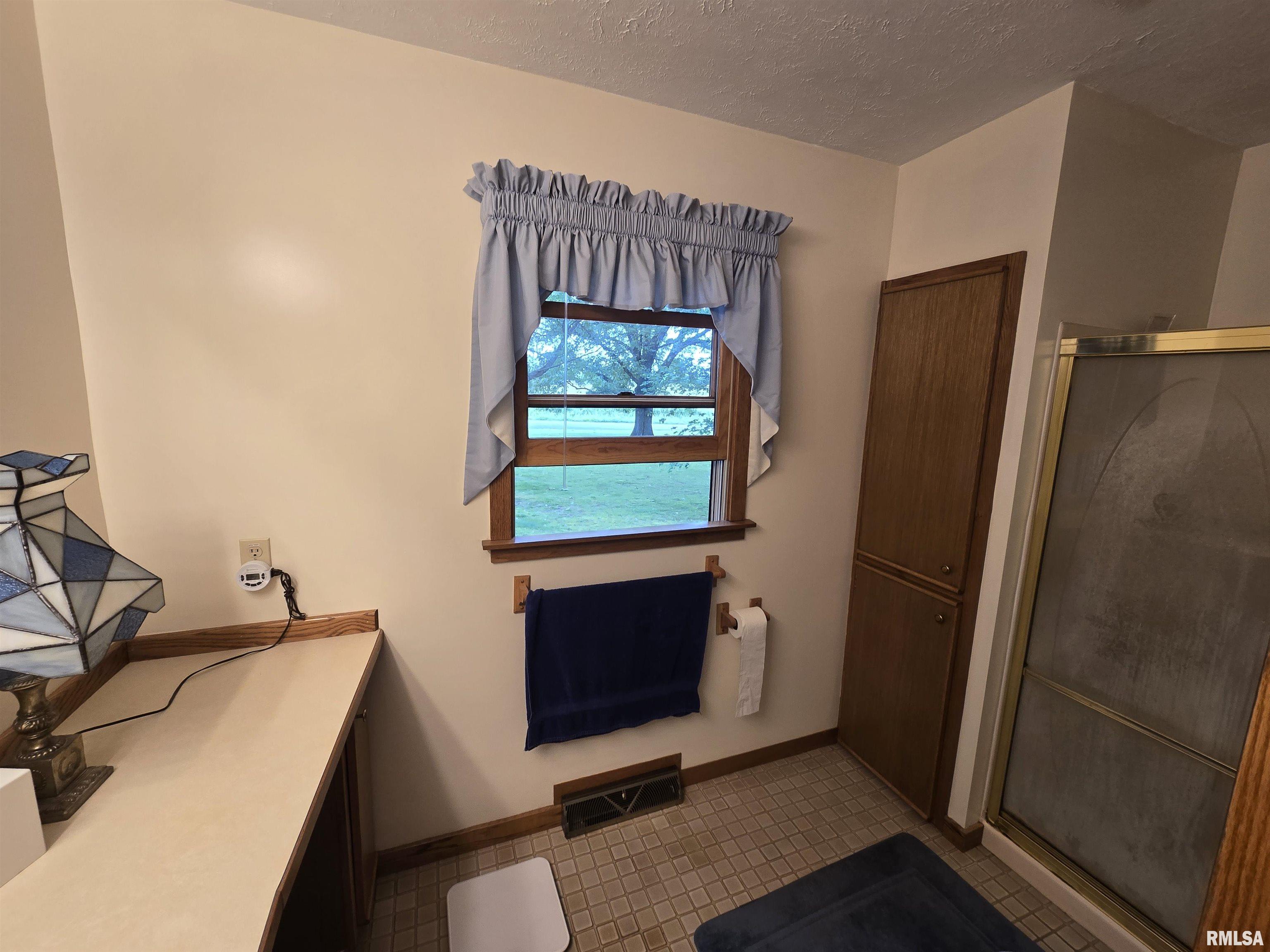 2998 Massac Creek Road, Metropolis, Illinois image 13