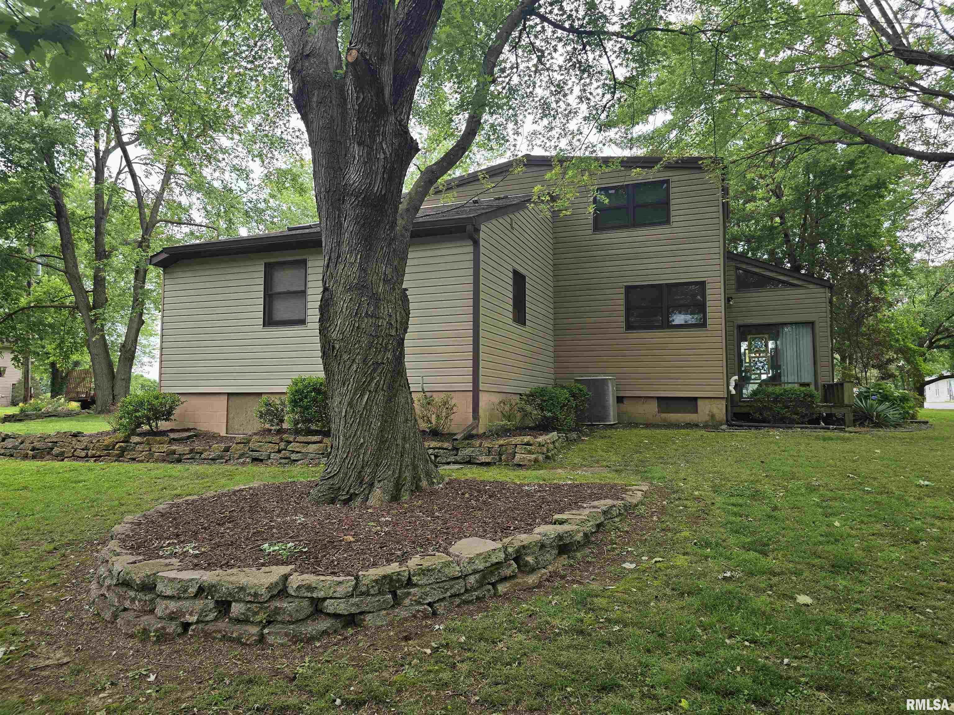 2998 Massac Creek Road, Metropolis, Illinois image 3