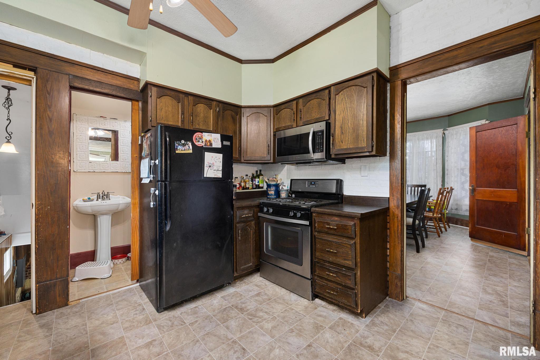 904 N Main Street, Washington, Illinois image 14