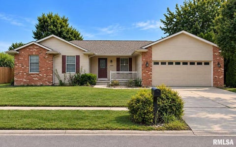 Homes For Sale - 1005 Post Road<br/> Springfield, IL 62712