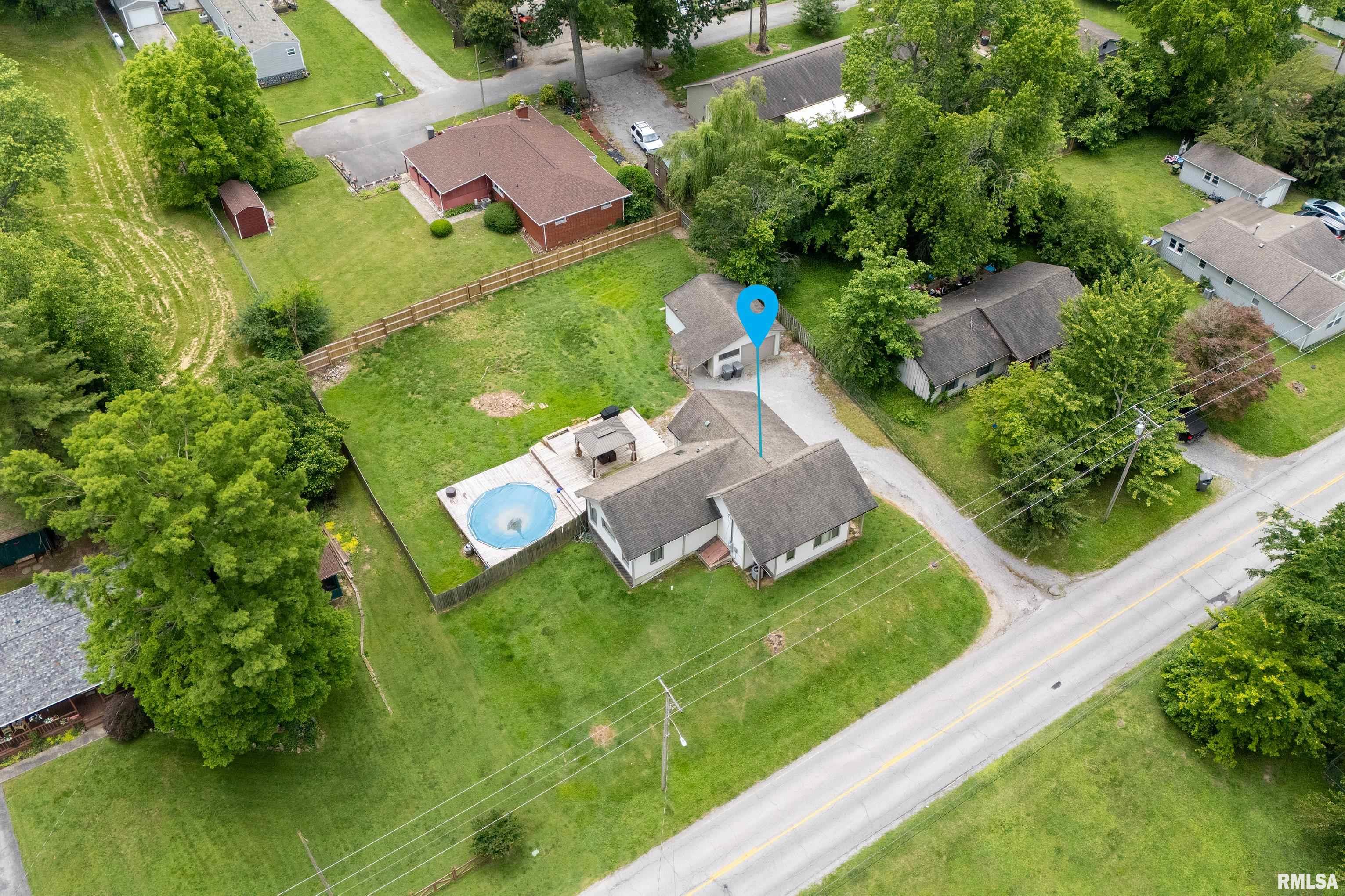 611 E Grand Avenue, Carterville, Illinois image 34