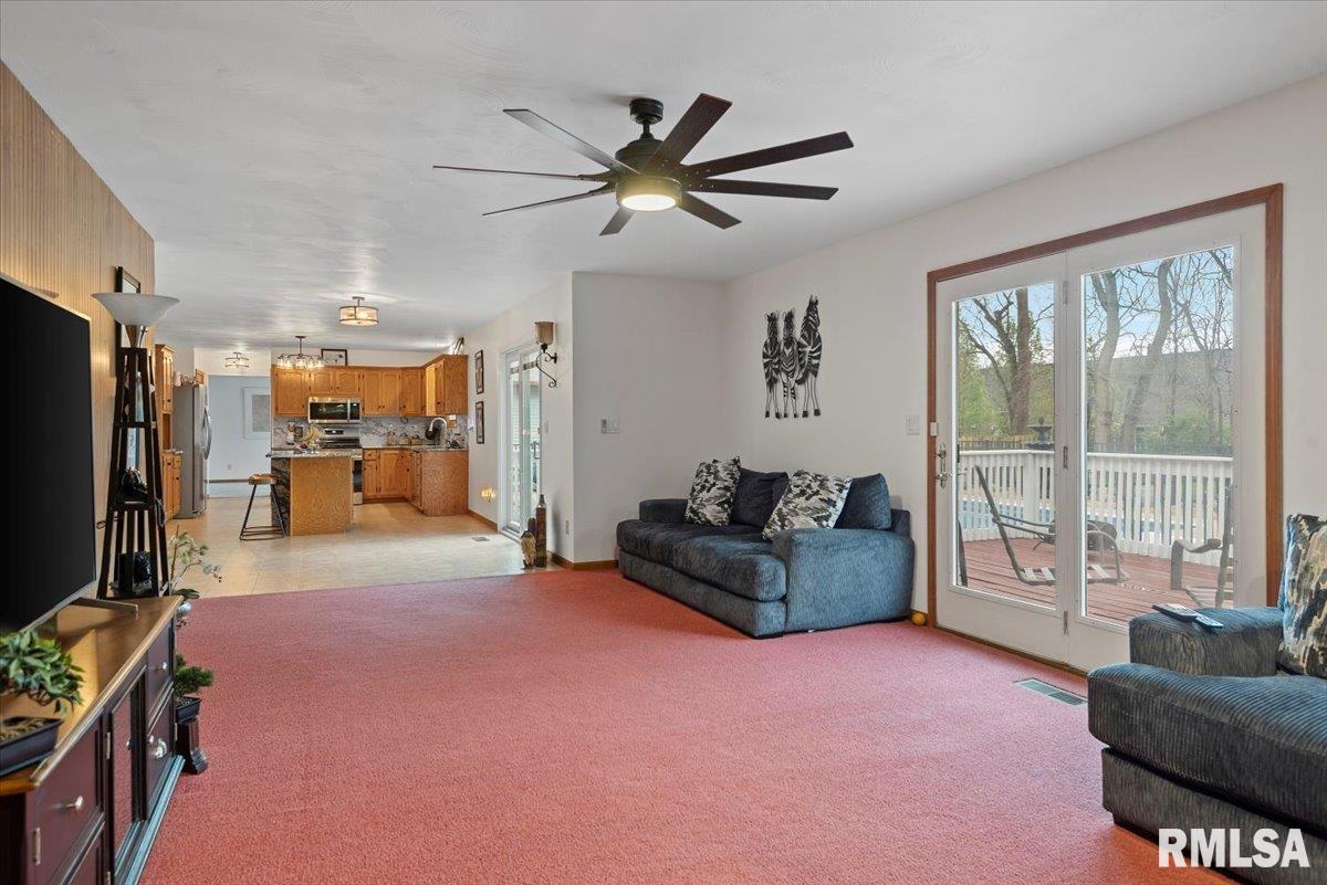 505 Tecumseh Trail, Springfield, Illinois image 18