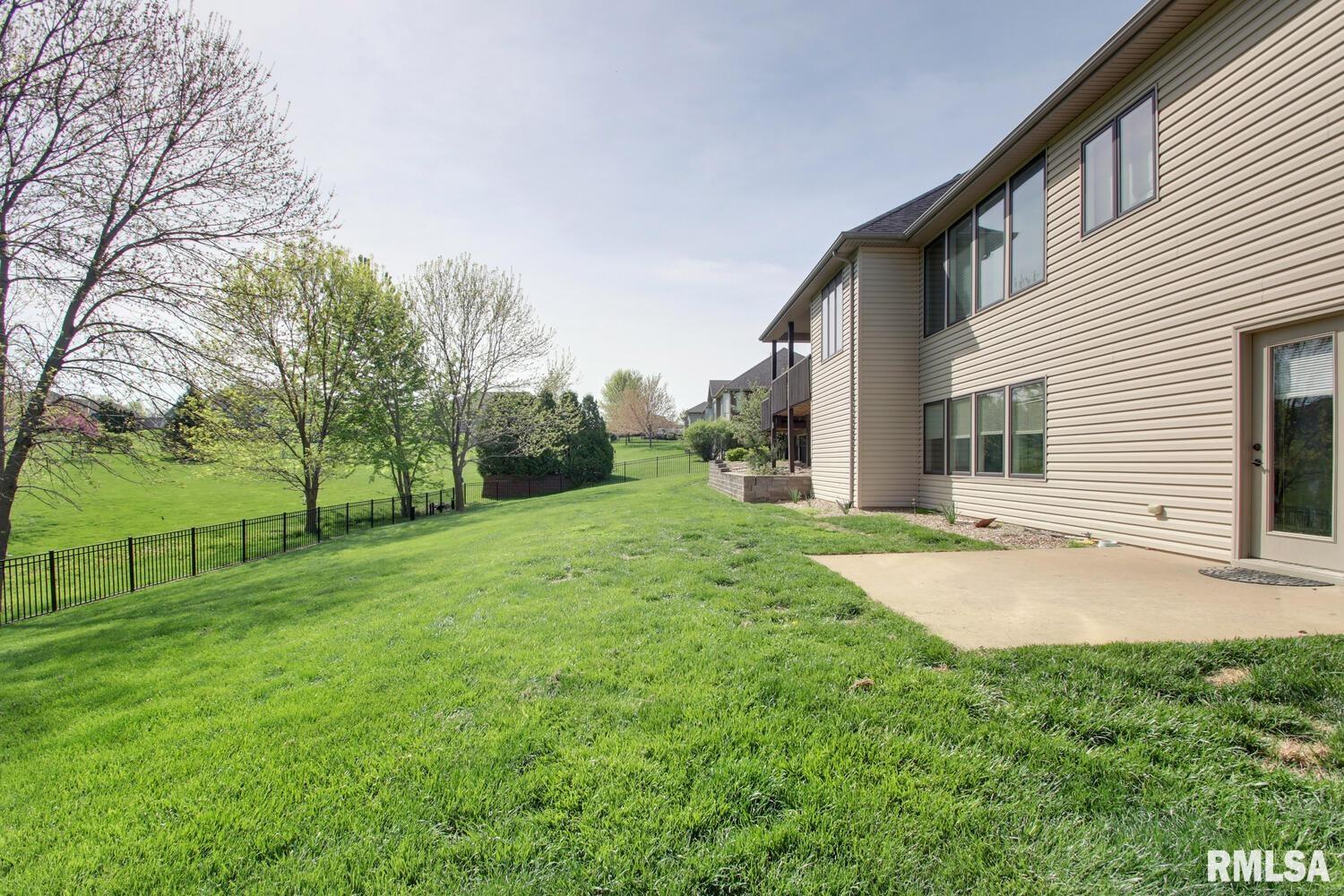 1121 Timber View Terrace, Quincy, Illinois image 8