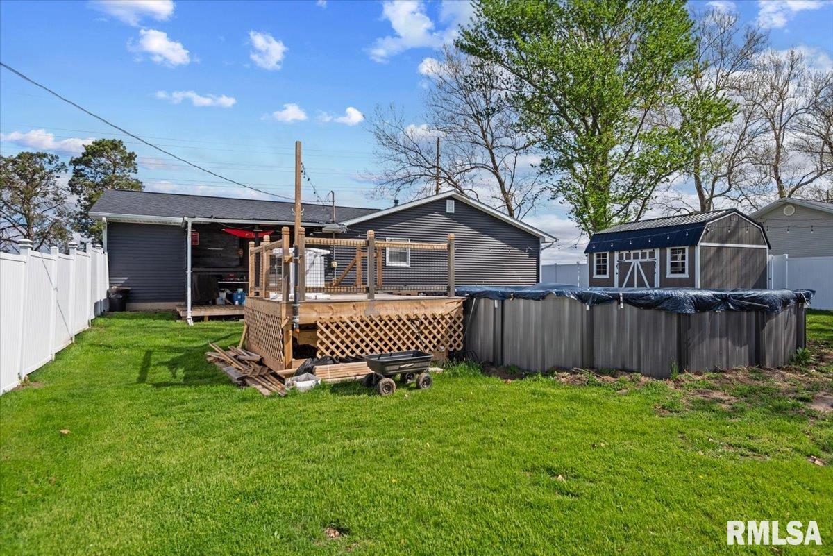 1444 Sportsman Drive, Taylorville, Illinois image 21
