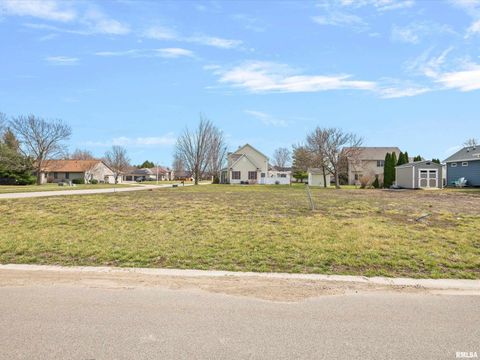 Vacant Land For Sale - 400 Manor Hill Drive<br/> Sangamon County, Chatham, IL 62629