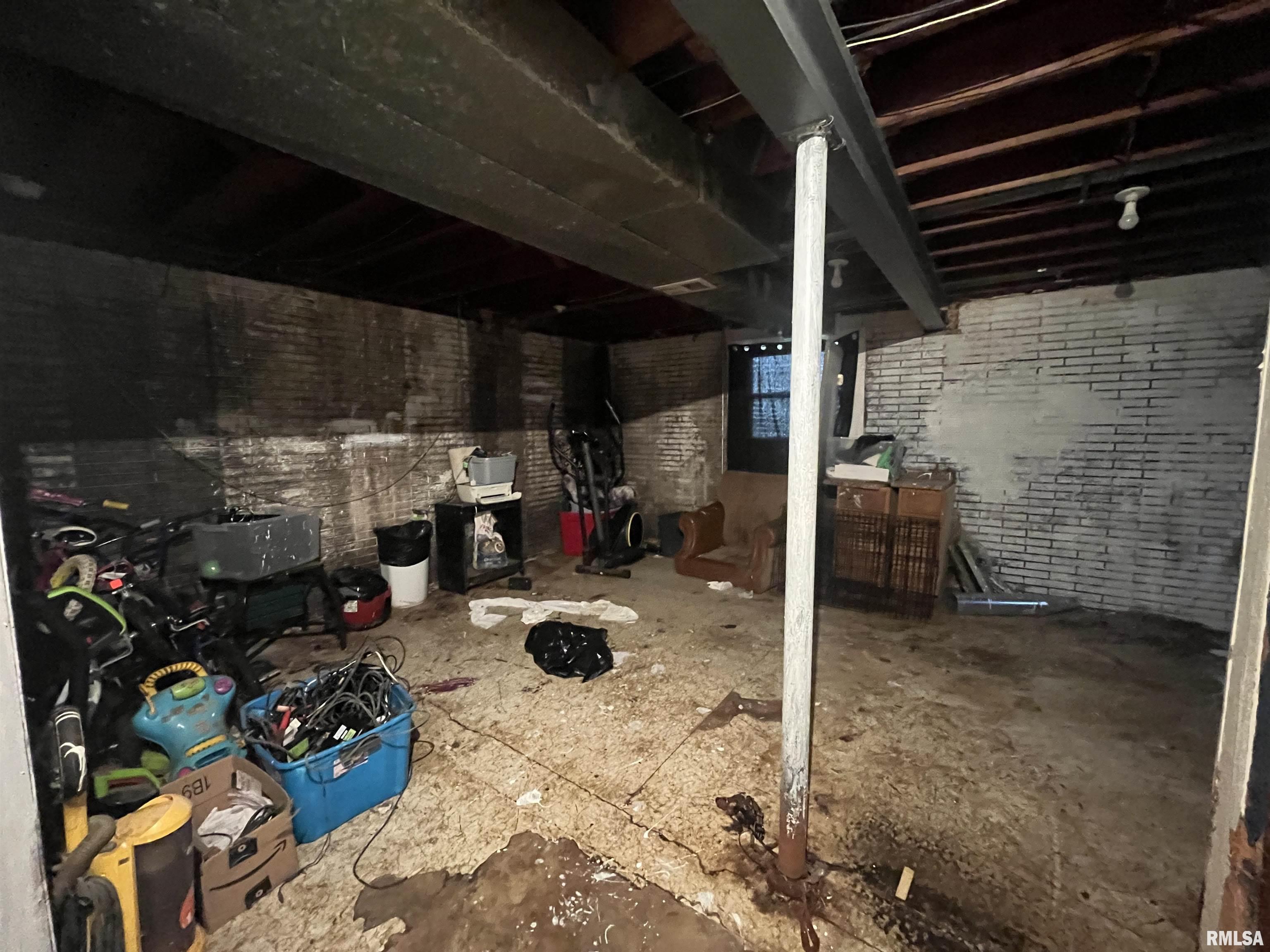 1806 Valley Drive, Davenport, Iowa image 10
